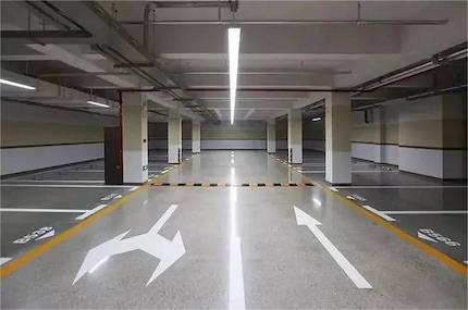 Progettare una soluzione di illuminazione a LED efficace per i parcheggi sotterranei: una guida completa
